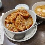 王ろじ - とん丼