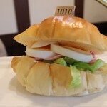 1010番地 - 【2024.04】ブランチセット(税抜1,500円)のサンドイッチ