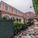 マダム・トキ - 店頭