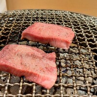 牛刺しと焼肉 仔虎 クリスロード店 - 