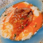 Ginza Chikamitsu - サーロインの焼き好きと温泉卵を絡めていただきます