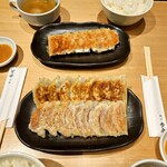 Gyouza Hohei - 餃子定食(8個)とＷ餃子定食(16個)