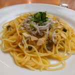Denizu - シチリア風しらすのスパゲッティ