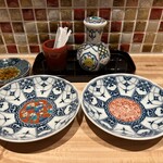 座吟 - 九谷焼？のお皿がとても素敵でした