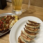 餃子ノ酒場 太陽ホエール - ハッピーアワー焼き餃子