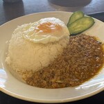 タイとインドのアジアンバル シモン - 