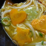 俺のカレーらーめん＋野菜（野菜アップ）