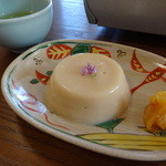 納屋孫 - ゴマ豆腐