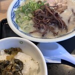 博多らーめん由丸 - 