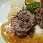 キッチン ブルー グローブ - ファルシーの中身は砂肝ですね