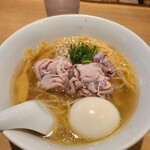 金目鯛らぁ麺 鳳仙花 - 