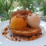 クルミドケーキアイス