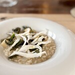 Nonna Nietta - シラウオ、蕪、山菜 リゾット
      米は正義！シラウオでけええ！