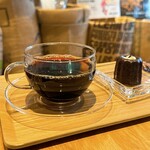 COFFEE ROASTERY SELVA - ザンビア・ドリップとショコラカヌレ