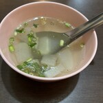 タイ料理ピン トン - 