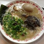 なんでんかんでん - たまごラーメン 700円