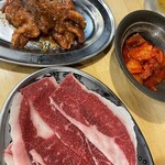 Taishuu Horumon Yakiniku Kemuriki - 