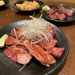 焼肉・冷麺 三千里 雫石店 - 