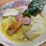 ジャパニーズ ラーメン 五感 - 