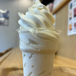 さっぽろ時計台 北のブランドショップ - 