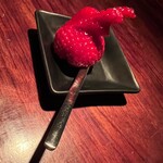 バー・バーンズ - ✧あまおうのカクテル٩(๑❛ᴗ❛๑)۶✨.ﾟ･*..☆.｡.:*✨.☆.｡.:.+*:ﾟ+｡✨.ﾟ･*..☆.｡.:*✨