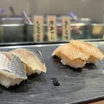 Sushi Uogashi Nihonichi - コハダ　炙りサーモン