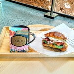 スターバックス リザーブ ロースタリー トウキョウ - 