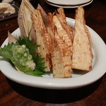 居酒屋 康 - 筍の唐揚げネギ塩麹