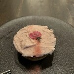 Boulangerie Bistro EPEE - 桜あんと抹茶のタルト