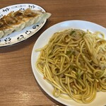 餃子菜館 勝ちゃん - 