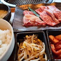焼肉 ギュウトピア - 