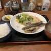 大衆食堂ヒザコシ