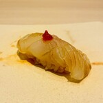 鮨なかむら - 平目の昆布締め