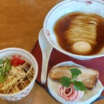 麺屋あした - 鰹としじみの競風とコロチャー丼