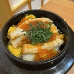 Umai Sakanato Remonsawatorotaku - 土鍋ご飯　鮭といくら