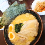 やまふじ家 - 豚骨醤油やまふじらーめん＆ライス