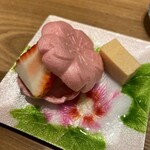 奥 - 桜もなかと抹茶