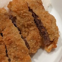 魚坐 - 三軒豚