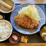 Katsubee - 名水匠ロースカツ中¥1,870❗️