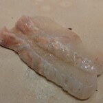 すしやのたい悟 - 平目刺身