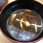 すし鶴 - 赤出汁も激ウマ‼︎