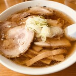 青竹手打ラーメン 日向屋 - チャーシューメン大盛