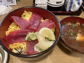 Tonsha - まぐろ丼