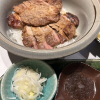 春鶯亭ひら - 