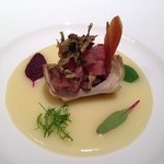ラ・ロカンダ - ローズマグロを詰めたアーテイチョークとジャガイモのソース　レモン風味のアップ♪
