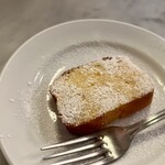 TRATTORIA AL SODO  - デザートのレモンケーキ？