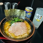 横浜家系ラーメン 山崎家 - 