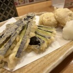 Appare Sushi - なす天ぷら、ホタテ天ぷら
