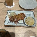 鶏料理 炭火焼 あらた - ジューシーなあらた焼き