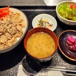 Sumibi Yakiniku Rokumei - 